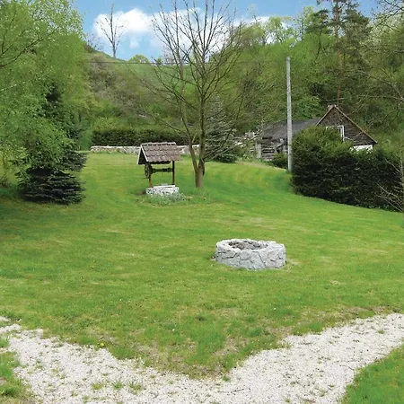One Bedroom Holiday In * Bečov nad Teplou