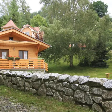 One Bedroom Holiday In * Bečov nad Teplou