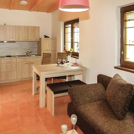 One Bedroom Holiday In Bečov nad Teplou
